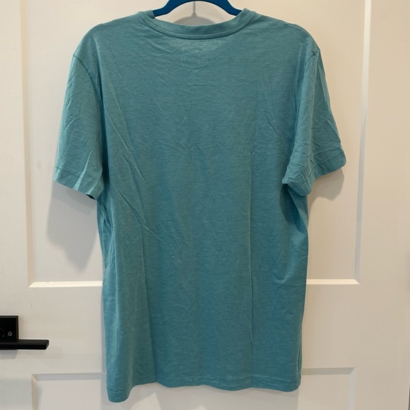 Life Is Good Women's Classic Fit T Shirt "A Shore Thing" Size M - Picture 3 of 4